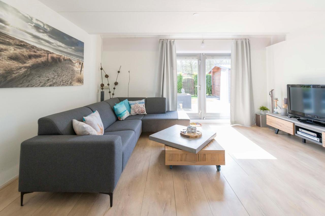 Vakantiehuis Op Villapark Oesterbaai Aan Zee , Met Speeltuin Grenzend Aan De Tuin Wemeldinge Εξωτερικό φωτογραφία